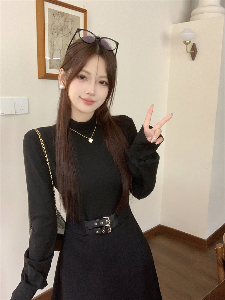 1729687140333_629448.jpg Solid Color Half Turtleneck Little Black Dress Slim Waist Fall Base Layer Dress