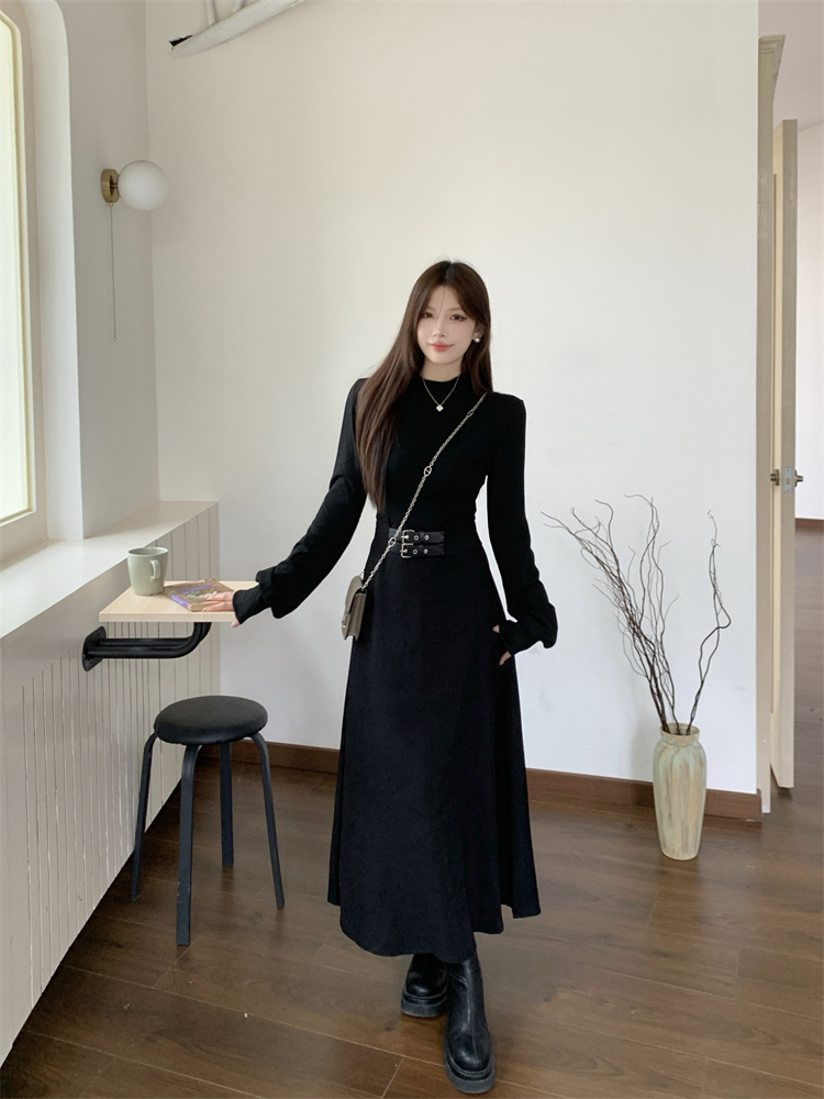 1729688103063_100810.jpg Solid Color Half Turtleneck Little Black Dress Slim Waist Fall Base Layer Dress