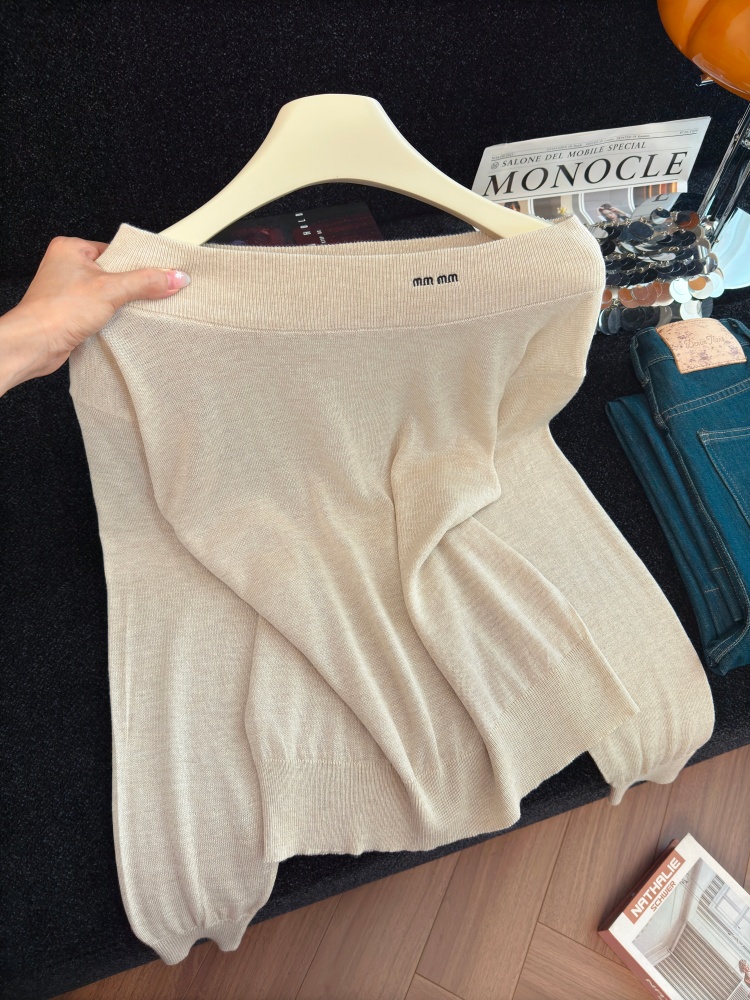 Women's Off-Shoulder Knit Top Long Sleeve Slimming Versatile Retro Style